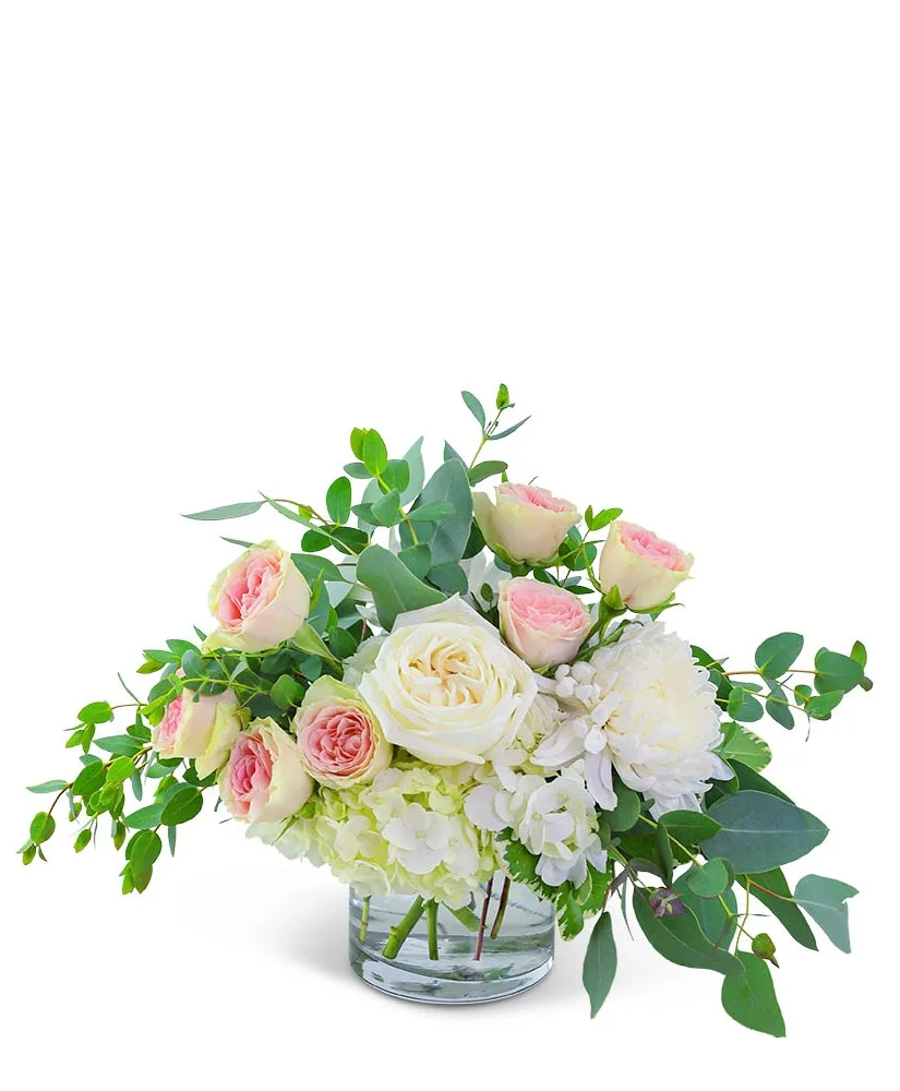 Blushing Beauty Flower Arrangement Blushing Beauty Flower Arrangement
