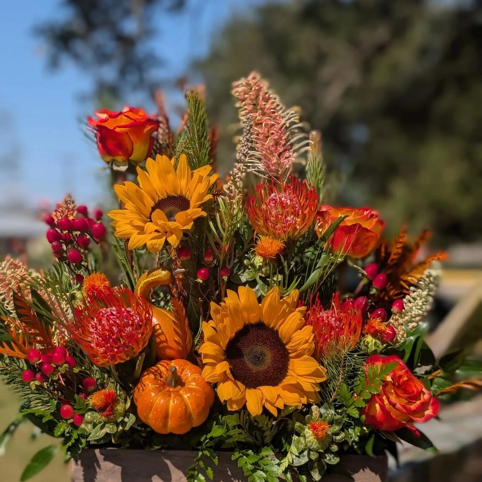 Designer’s Choice Thanksgiving Flower Arrangement Designer’s Choice Thanksgiving Flower Arrangement