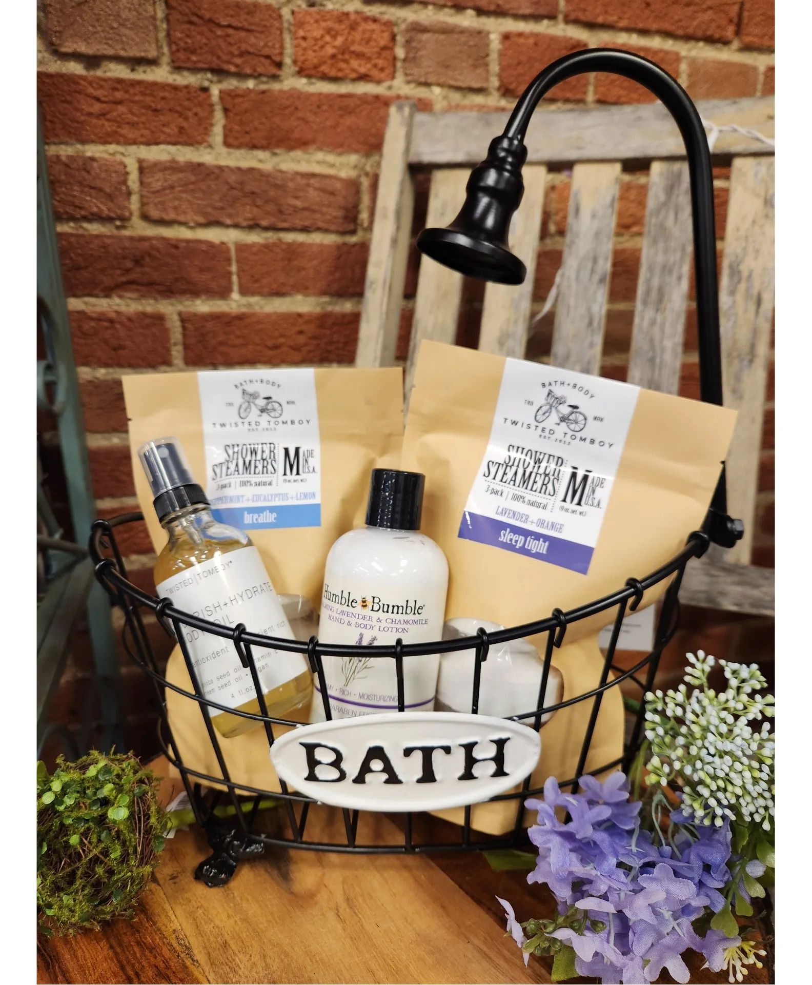 Vintage Tub Body Product Gift Basket