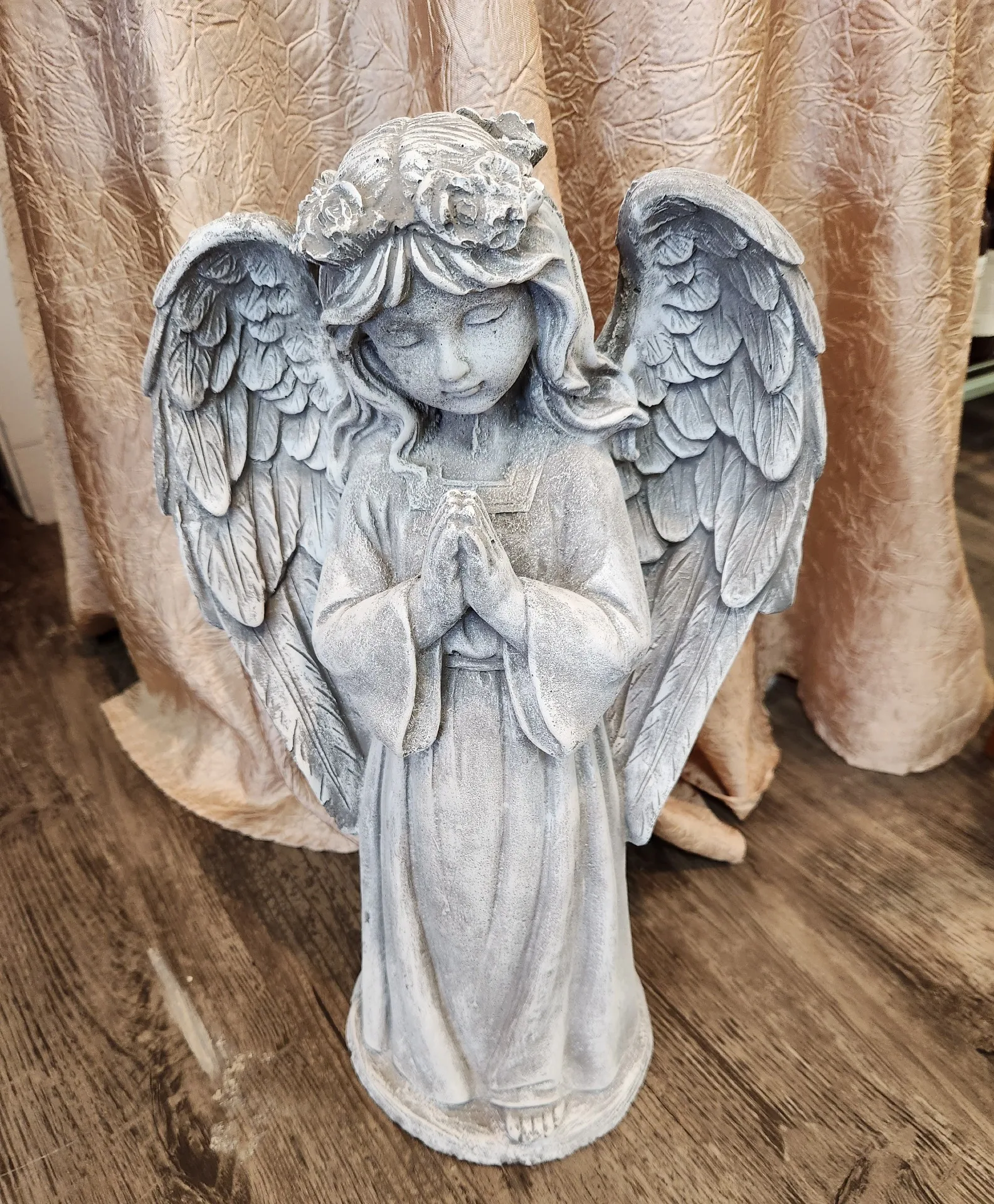 Large Angel Large Angel