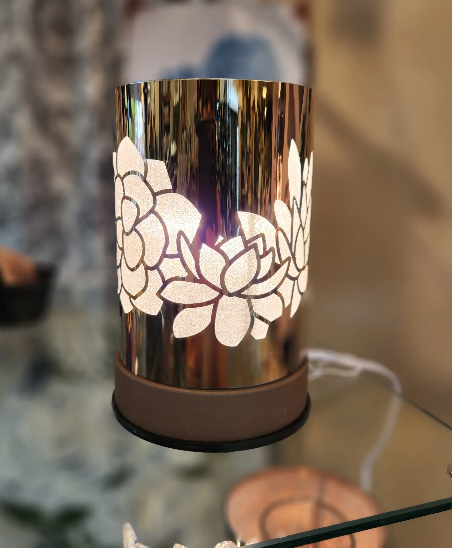 Desert Flora Scentchips Wax Warmer Desert Flora Scentchips Wax Warmer