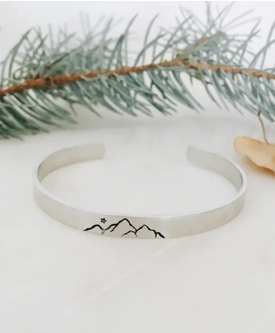 Simple True North Metal Cuff Bracelet Simple True North Metal Cuff Bracelet