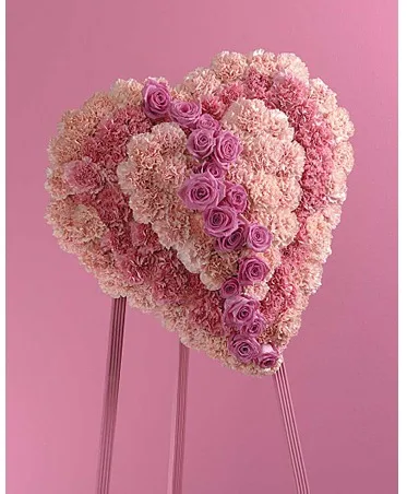 Sweetheart Tribute Heart Standing Spray Sweetheart Tribute Heart Standing Spray