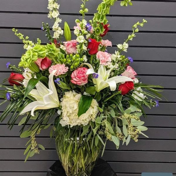 Big Bold and Beautiful Fresh Vase Arrangemetn